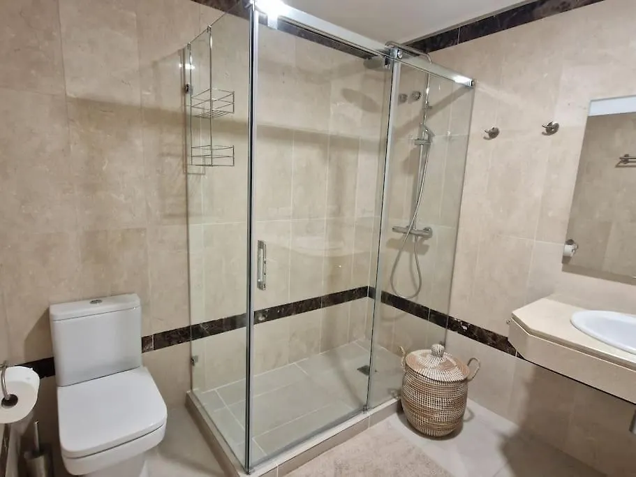 First Line Gelijkvloers App Apartment Estepona